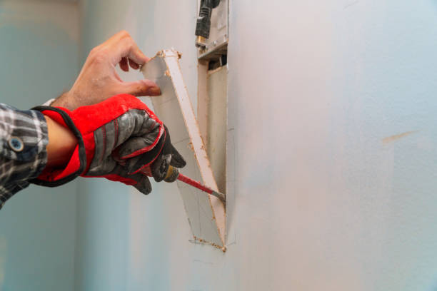 Patching Holes in Drywall